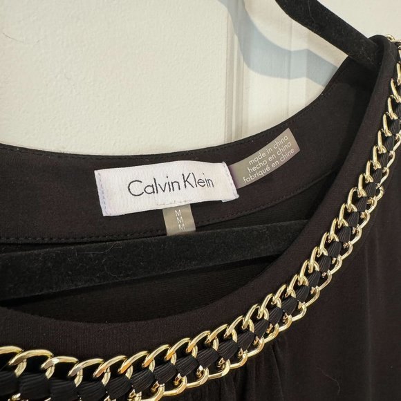Black Calvin Klein Sleeveless Blouse with Gold Chain - Size Medium - Picture 3 of 6